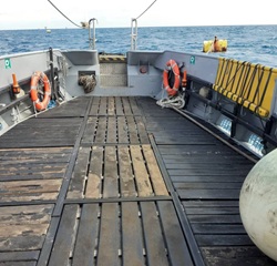 crewboat pont